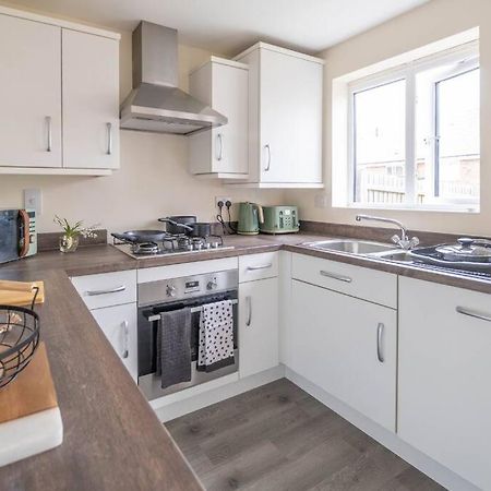 Good For Company Let 2-Bed In Coventry 2X Parking Apartment Екстериор снимка